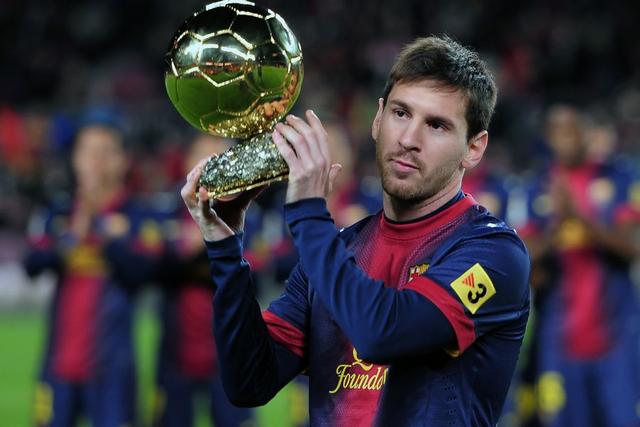 中超比赛亮点：上海海港绝杀山东泰山,（中超焦点战：上海海港读秒绝杀山东泰山）