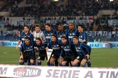 本轮欧冠最佳阵容：诺伊尔、福登、奥斯梅恩、梅里诺在列（欧冠本轮最佳阵容出炉：诺伊尔、福登、奥斯梅恩、梅里诺入选）